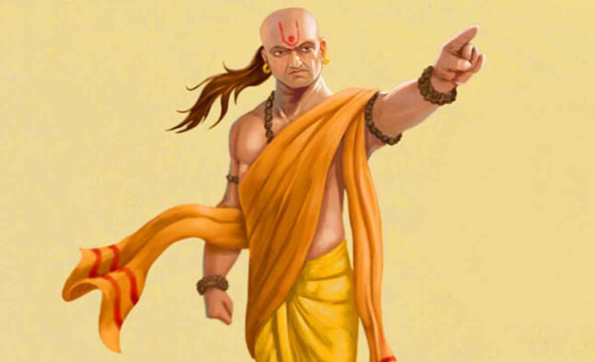 Chanakya Niti : If you want to be rich, avoid these 3 habits